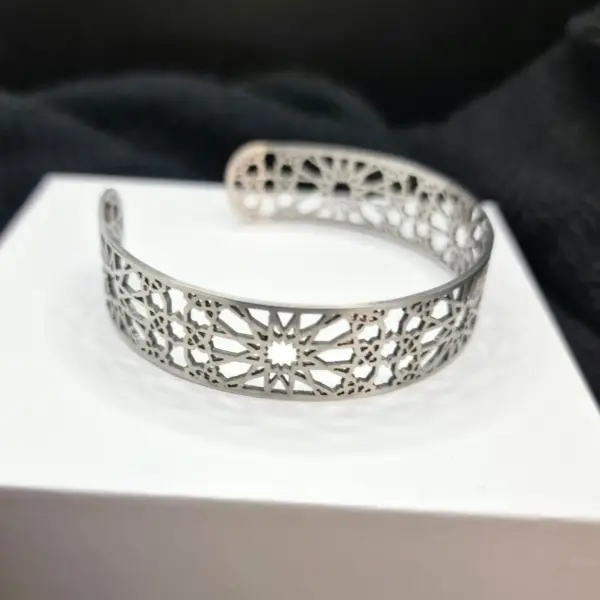 Product Gallery Image
