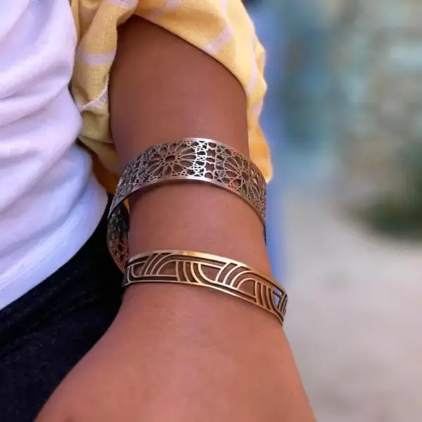 Product Gallery Image